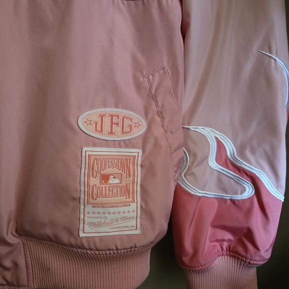 Joe Fresh Goods Chicago White Sox 2005 World Series Champions Pink Flames Coat - Picture 8 of 11